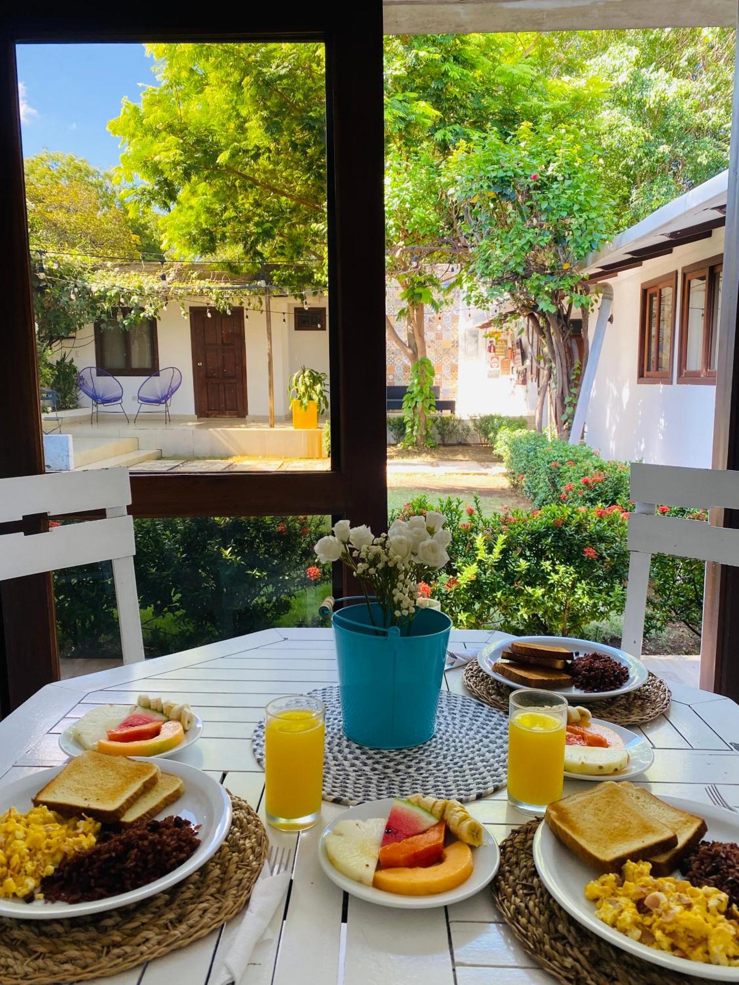 Casa San Juan Bed & Breakfast Managua Exterior foto