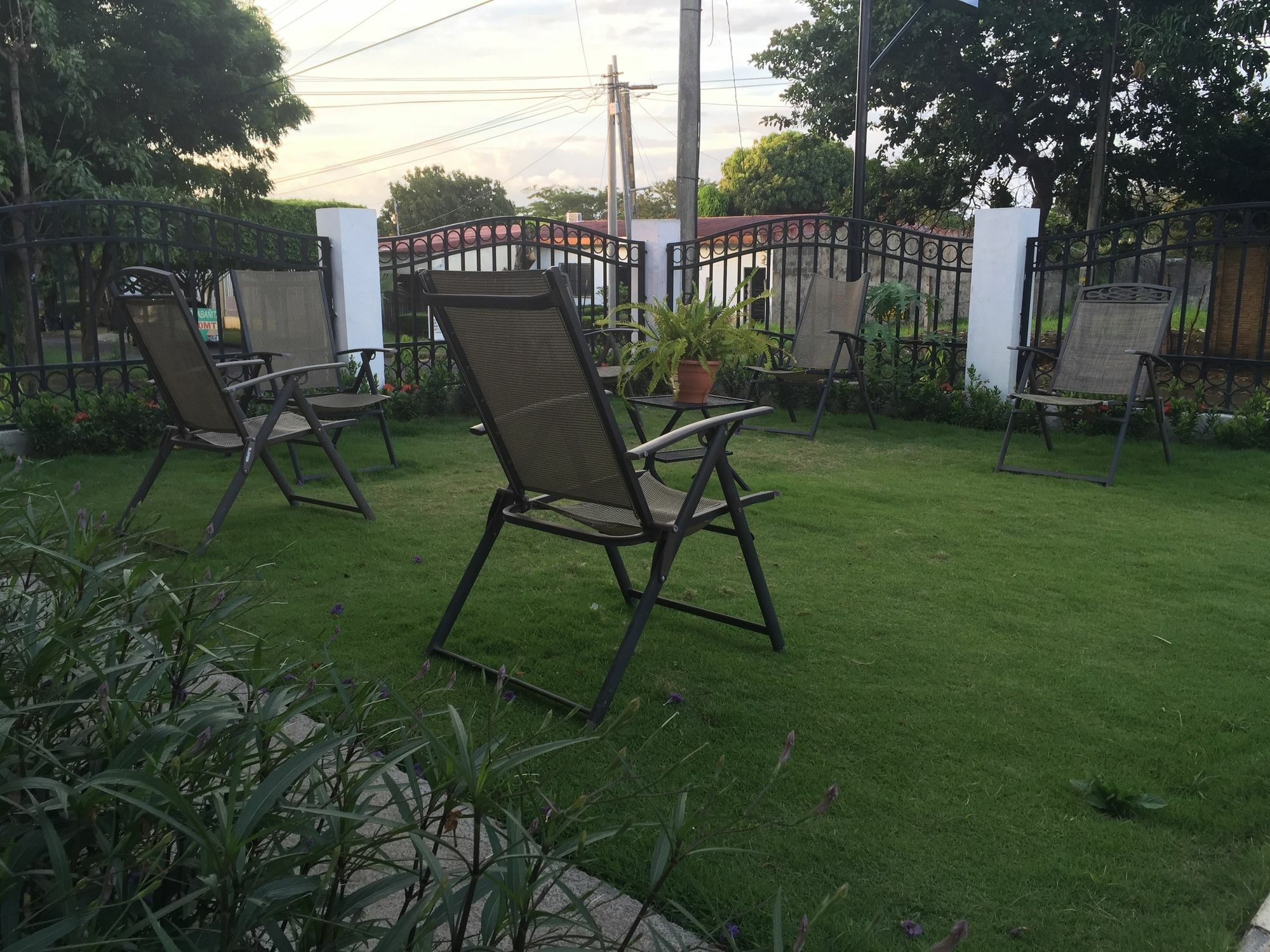 Casa San Juan Bed & Breakfast Managua Exterior foto